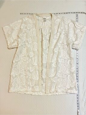 Men's Short-Sleeve Open Front Lace Shirt Jacket - Cream
